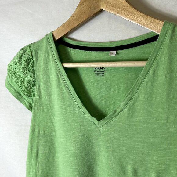 Boden Light Lime Green V-Neck Eyelet Lace Short Cap Sleeve T-Shirt Size S - Picture 3 of 15